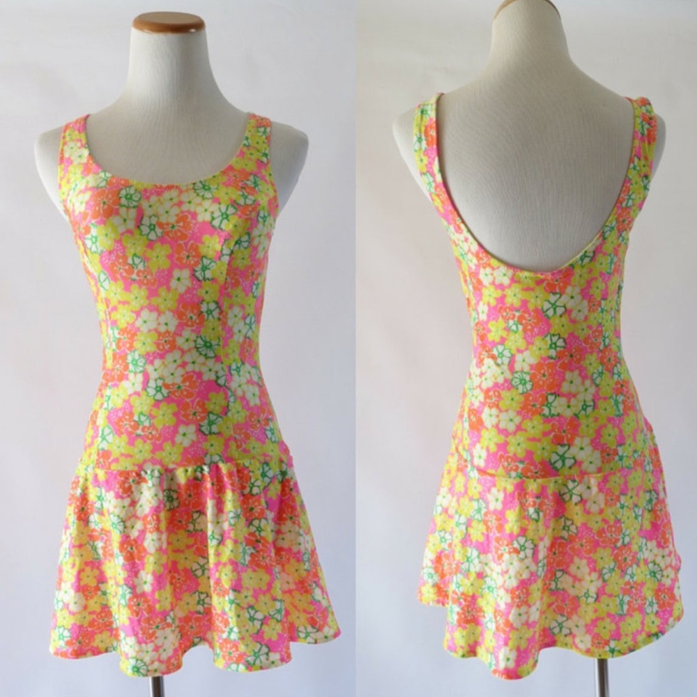 🎉HP🎉 Lilly Pulitzer Vintage Neon Floral Swimsuit